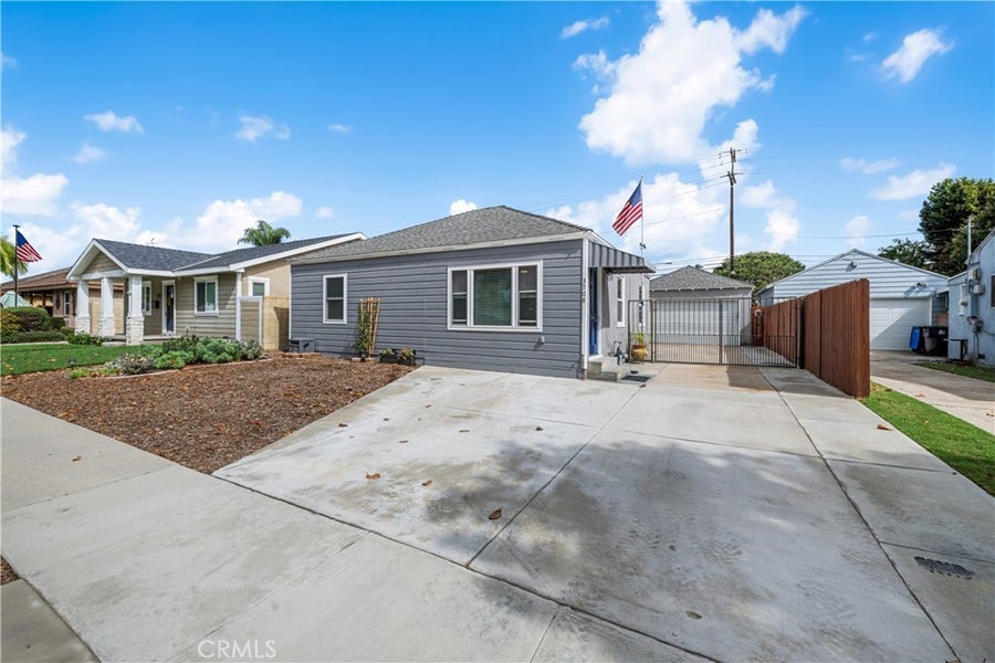 Property photo for 3708 Albury Avenue, Long Beach, CA