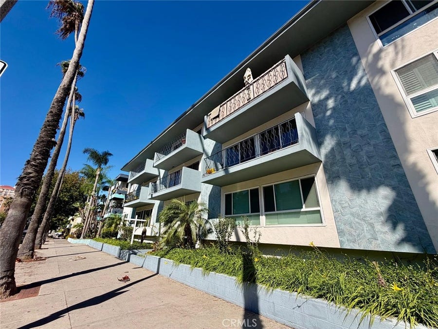 Property photo for 1139 E Ocean Boulevard, #108, Long Beach, CA