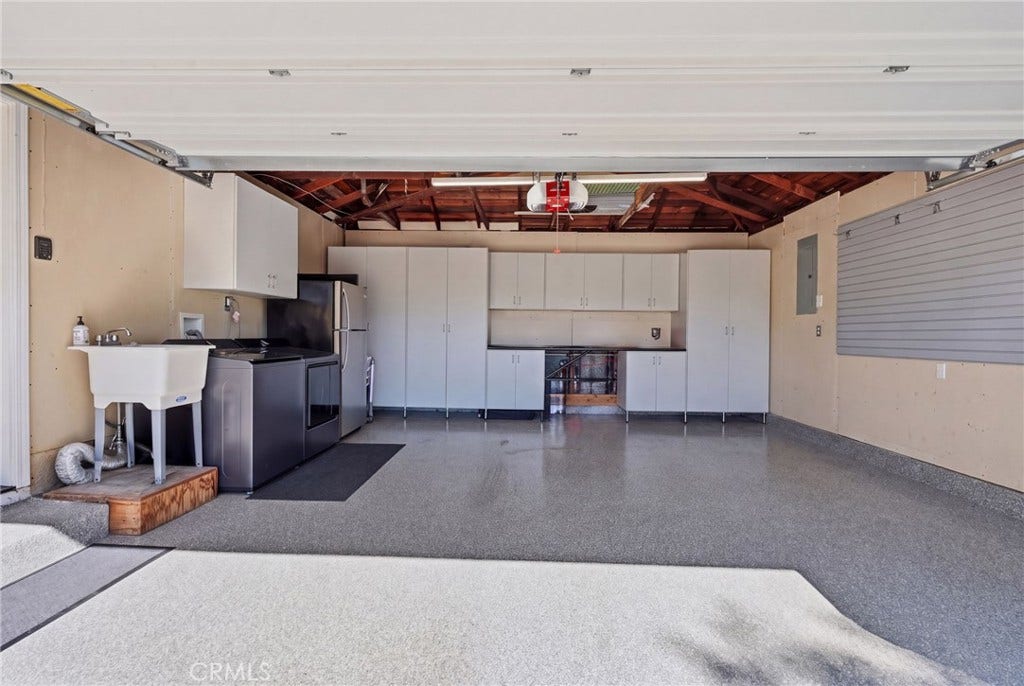 2000 Tevis, Long Beach, CA 90815