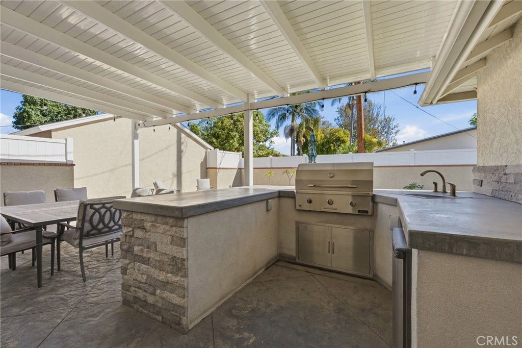 2000 Tevis, Long Beach, CA 90815