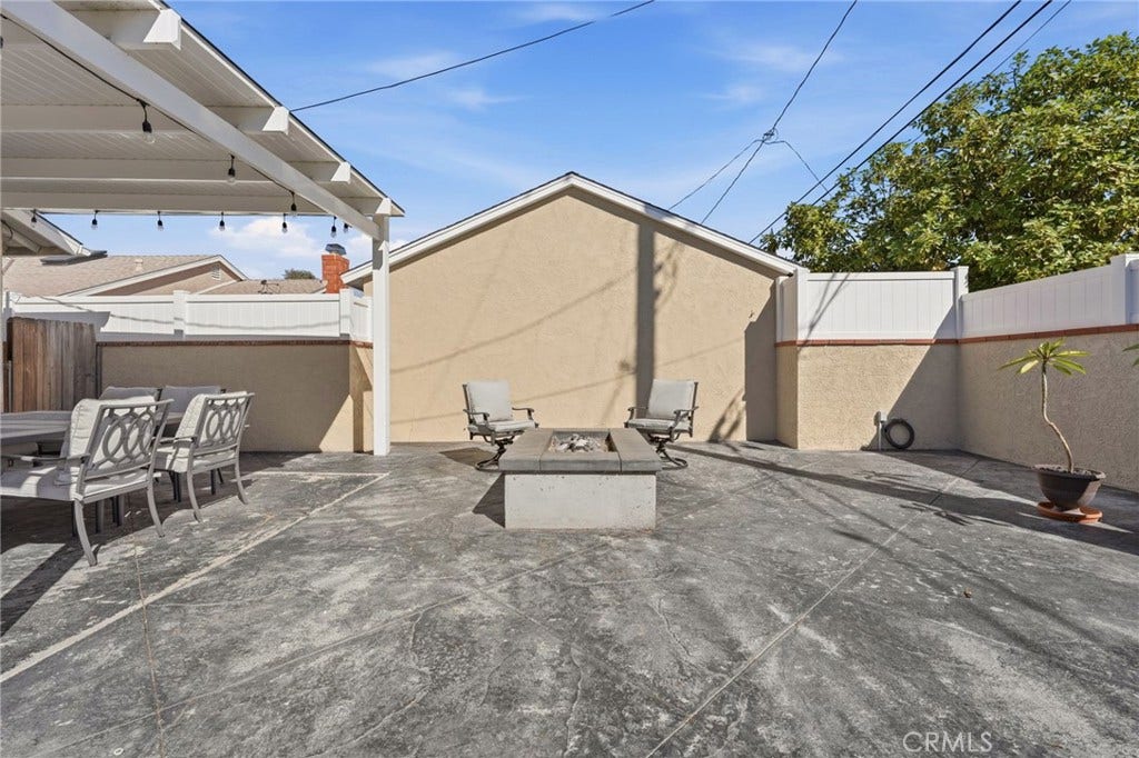 2000 Tevis, Long Beach, CA 90815