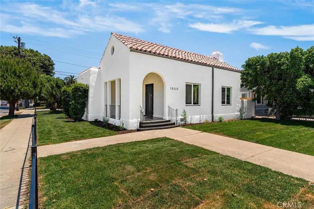 1050 S Plymouth, Los Angeles, CA 90019 1050 S Plymouth, Los Angeles, CA 90019