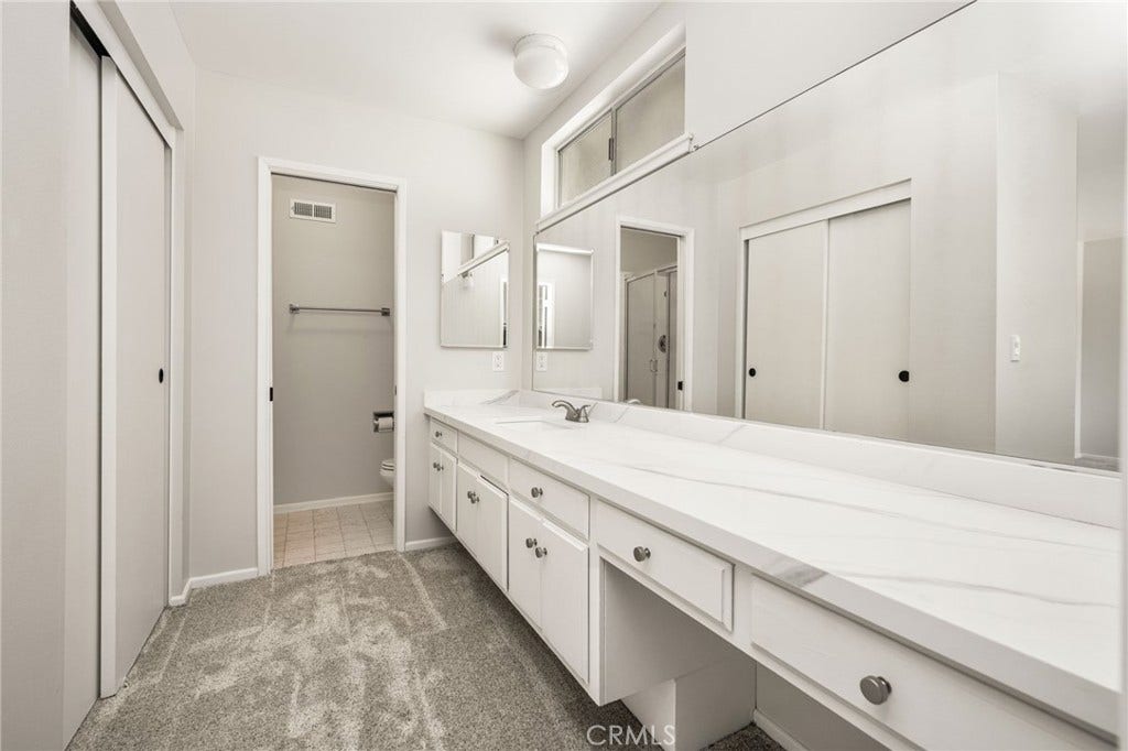 1877 Swan Circle, Costa Mesa, CA 92626