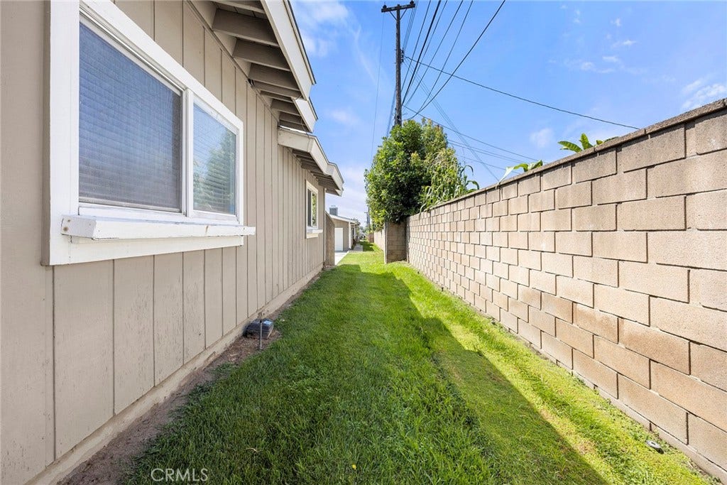 2369 S Reservoir, Pomona, CA 91766