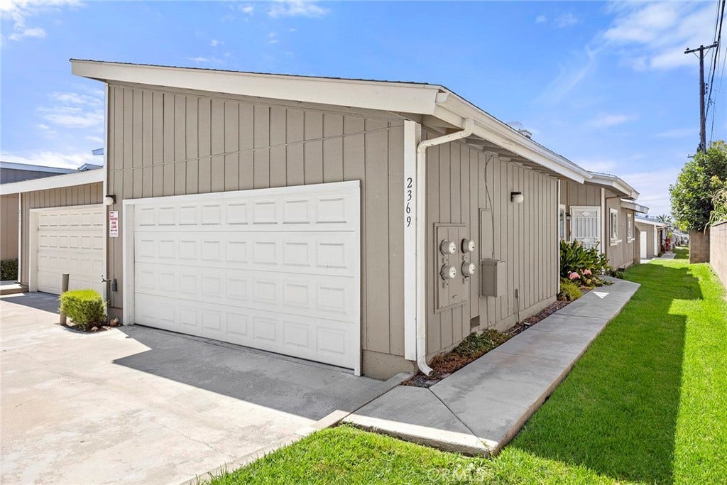 2369 S Reservoir, Pomona, CA 91766