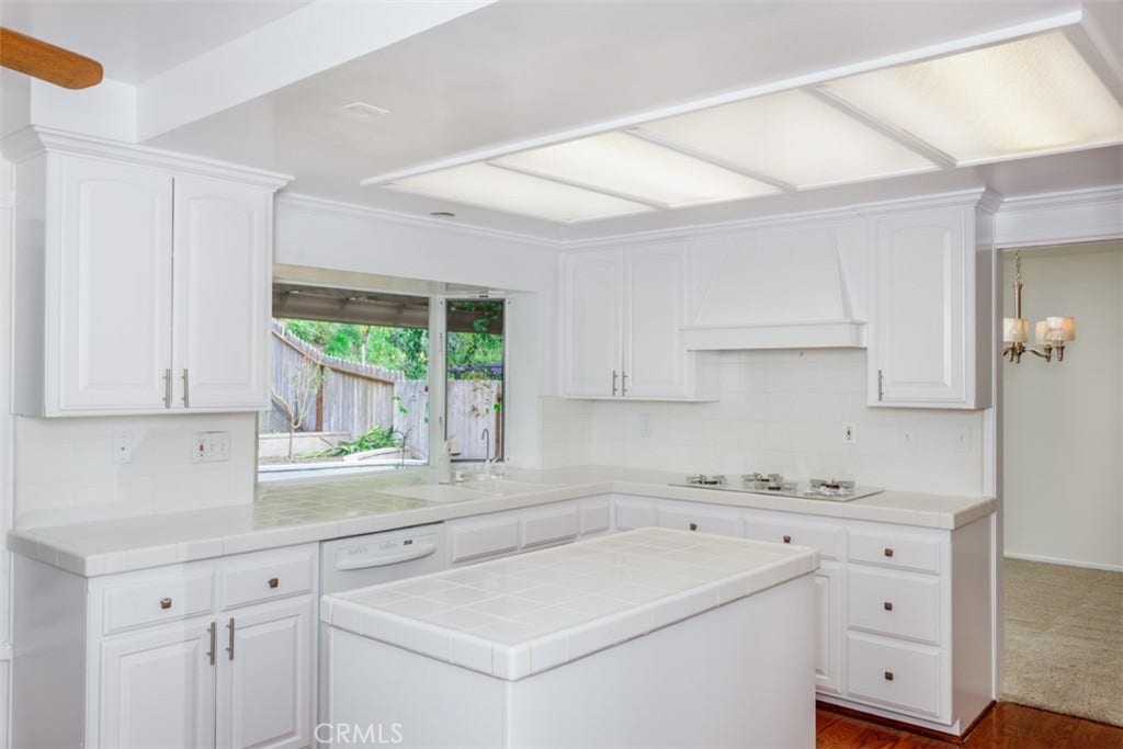 3007 E Echo Hill, Orange, CA 92867 3007 E Echo Hill, Orange, CA 92867
