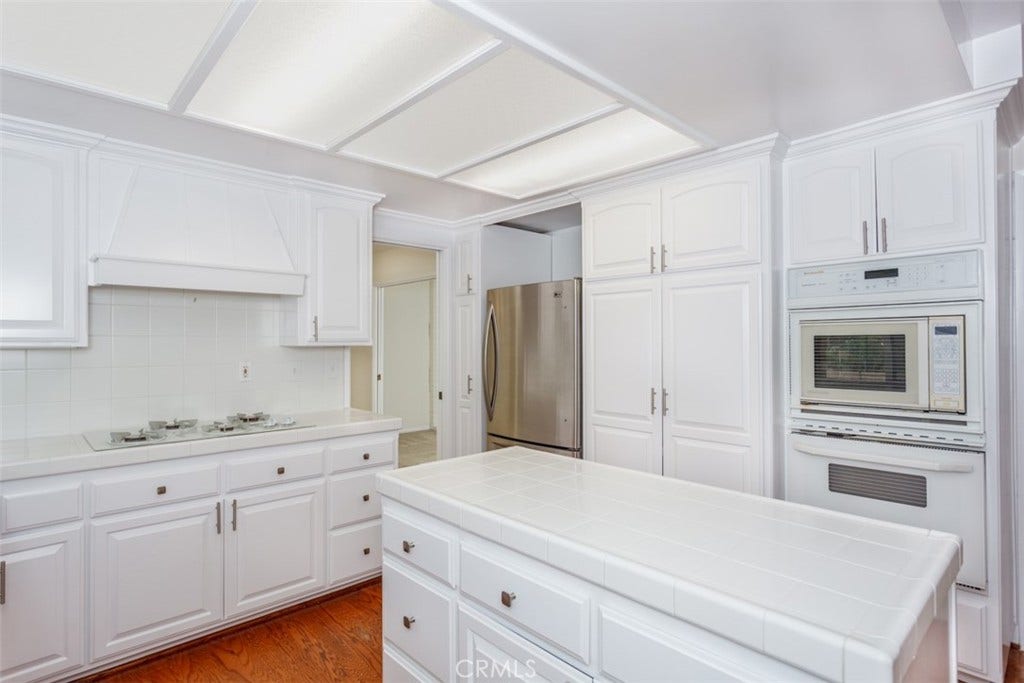 3007 E Echo Hill, Orange, CA 92867 3007 E Echo Hill, Orange, CA 92867