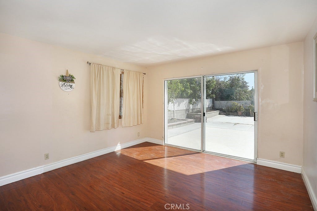 5214 W 3rd, Santa Ana, CA 92703