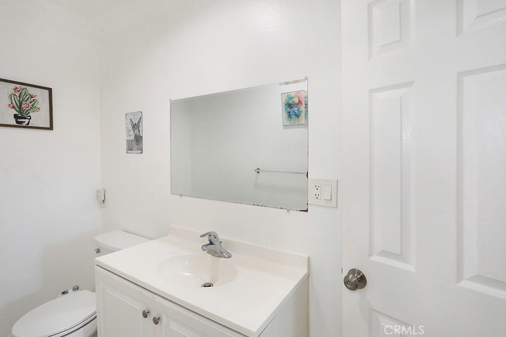 5214 W 3rd, Santa Ana, CA 92703