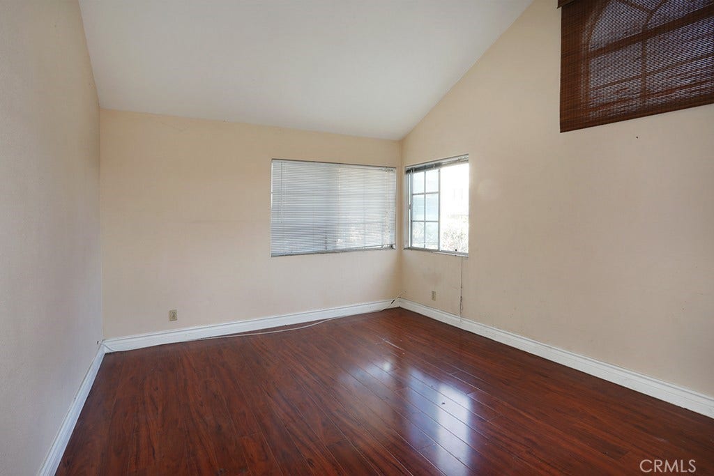 5214 W 3rd, Santa Ana, CA 92703