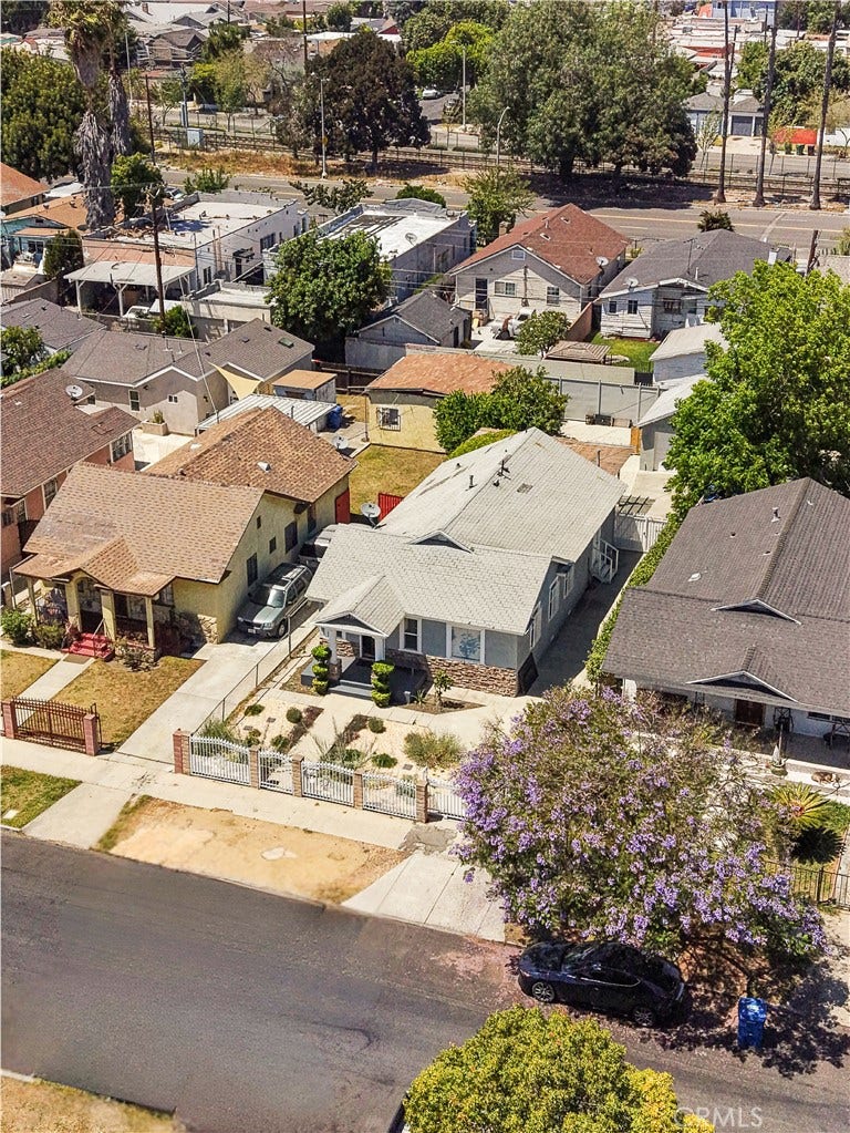 1849 W 38th Street, Los Angeles, CA 90062 1849 W 38th Street, Los Angeles, CA 90062