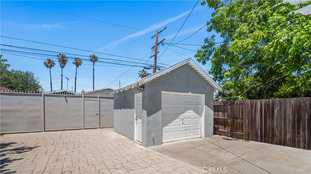 1849 W 38th Street, Los Angeles, CA 90062 1849 W 38th Street, Los Angeles, CA 90062