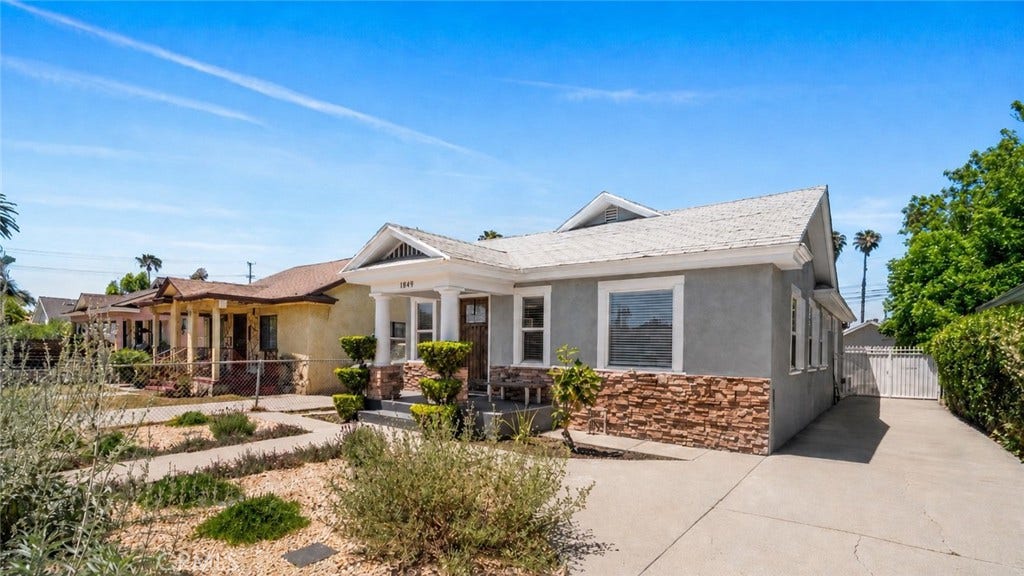 1849 W 38th Street, Los Angeles, CA 90062 1849 W 38th Street, Los Angeles, CA 90062