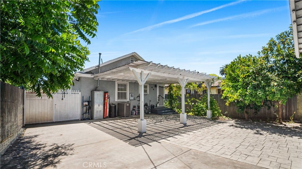 1849 W 38th Street, Los Angeles, CA 90062 1849 W 38th Street, Los Angeles, CA 90062
