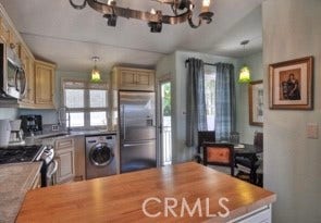 31648 Florence, Laguna Beach, CA 92651 31648 Florence, Laguna Beach, CA 92651