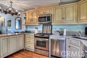 31648 Florence, Laguna Beach, CA 92651 31648 Florence, Laguna Beach, CA 92651