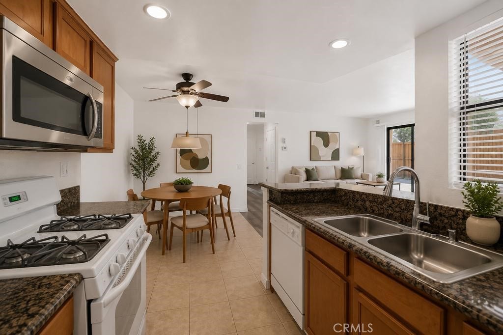 1315 Massachusetts Avenue, #103, Riverside, CA 92507 Kitchen - AI Enhanced