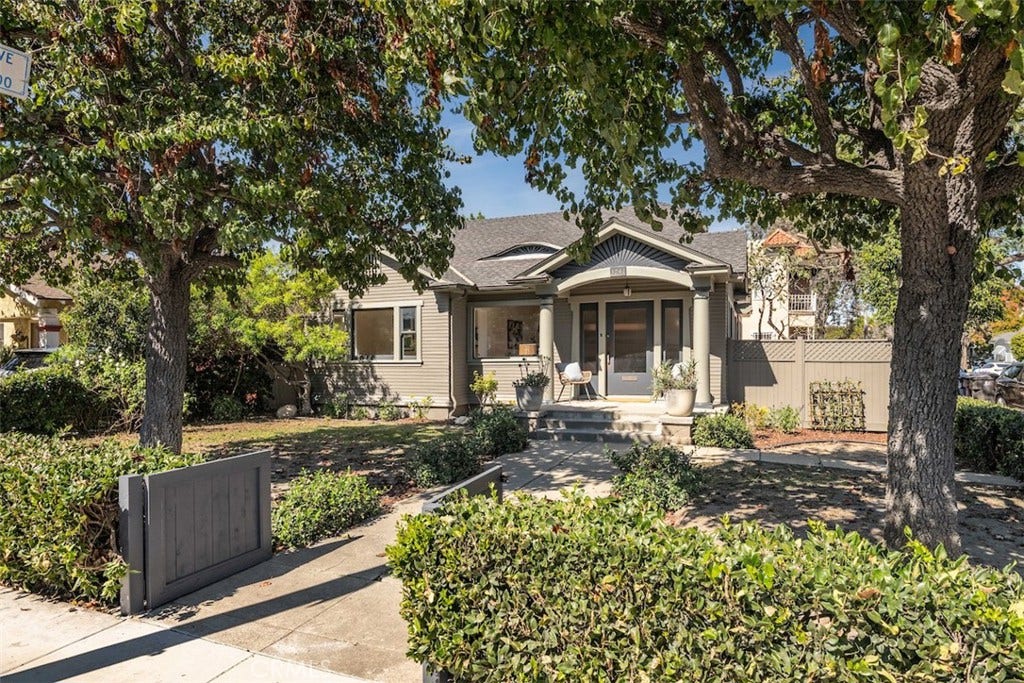 3741 E 4th Street, Long Beach, CA 90814