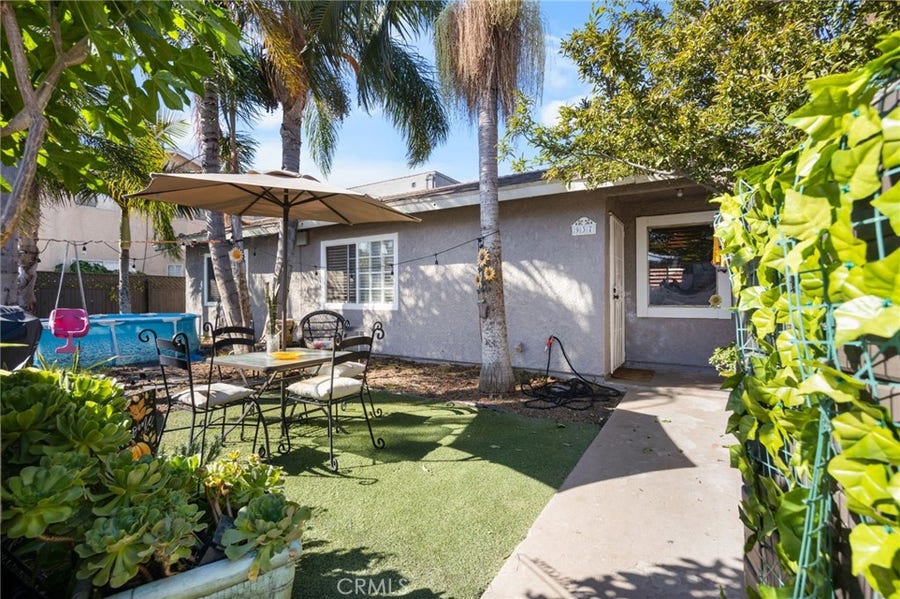 Property photo for 937 Martin Luther King Jr. Ave, Long Beach, CA