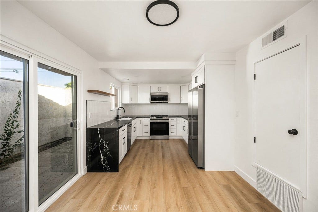 2565 Santa Ana Ave, #1, Costa Mesa, CA 92627 2565 Santa Ana Ave, #1, Costa Mesa, CA 92627