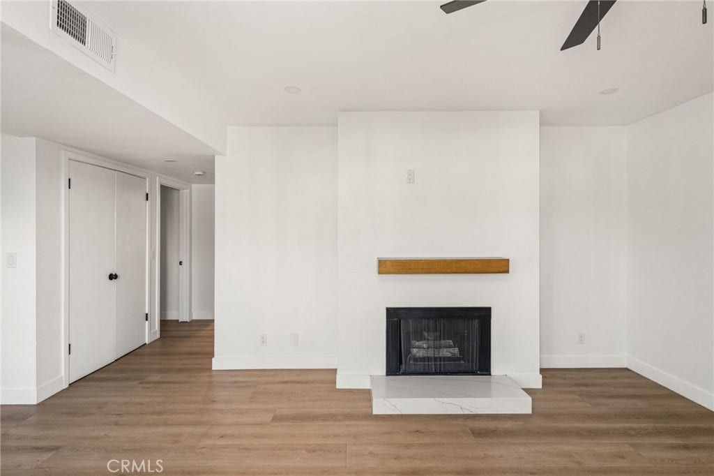 2565 Santa Ana Ave, #1, Costa Mesa, CA 92627 2565 Santa Ana Ave, #1, Costa Mesa, CA 92627