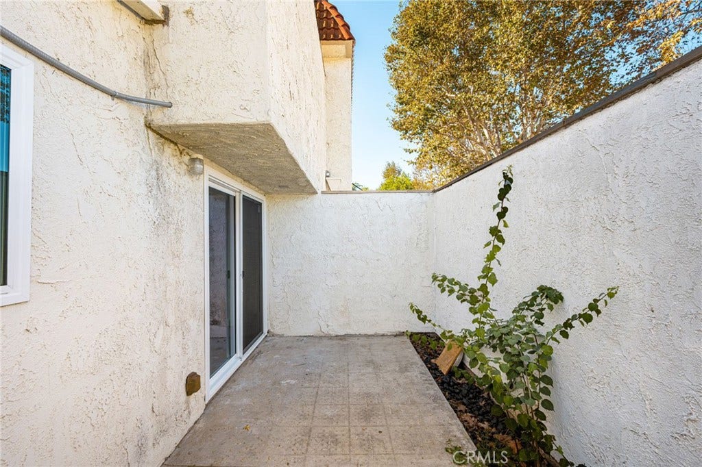 2565 Santa Ana Ave, #1, Costa Mesa, CA 92627 2565 Santa Ana Ave, #1, Costa Mesa, CA 92627