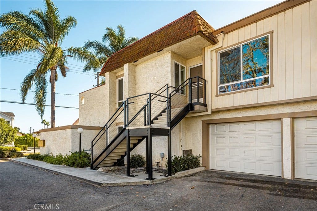 2565 Santa Ana Ave, #1, Costa Mesa, CA 92627 2565 Santa Ana Ave, #1, Costa Mesa, CA 92627