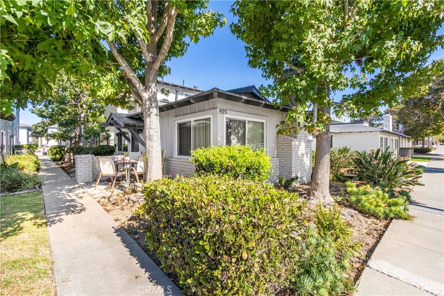 Property photo for 405 12th, Huntington Beach, CA