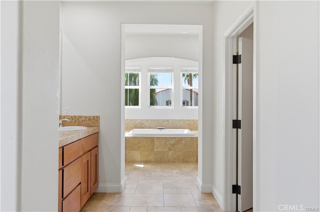 80250 Via Tesoro, La Quinta, CA 92253 80250 Via Tesoro, La Quinta, CA 92253