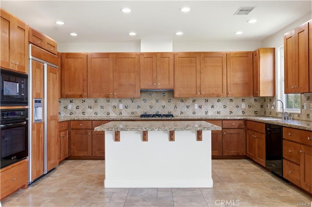 80250 Via Tesoro, La Quinta, CA 92253 80250 Via Tesoro, La Quinta, CA 92253