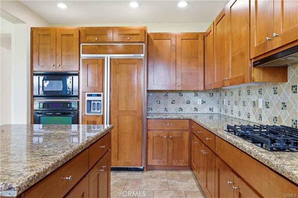 80250 Via Tesoro, La Quinta, CA 92253 80250 Via Tesoro, La Quinta, CA 92253