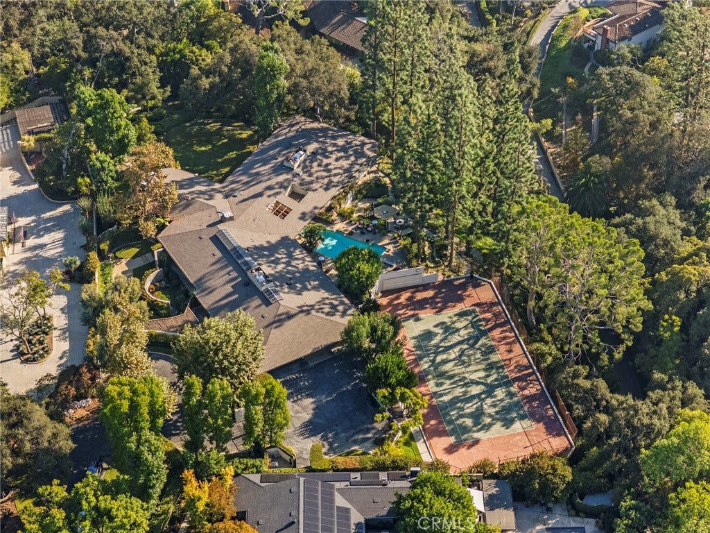 1458 Hillcrest, Pasadena, CA 91106 1458 Hillcrest, Pasadena, CA 91106