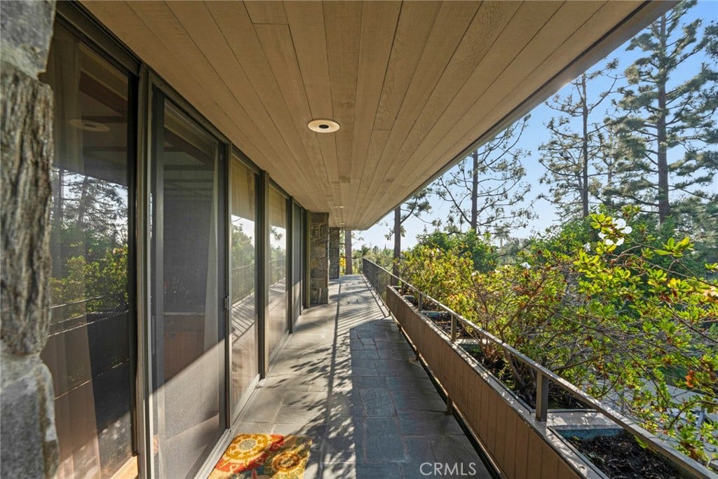 1458 Hillcrest, Pasadena, CA 91106 1458 Hillcrest, Pasadena, CA 91106