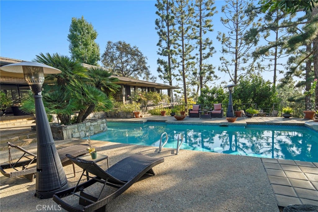 1458 Hillcrest, Pasadena, CA 91106 1458 Hillcrest, Pasadena, CA 91106