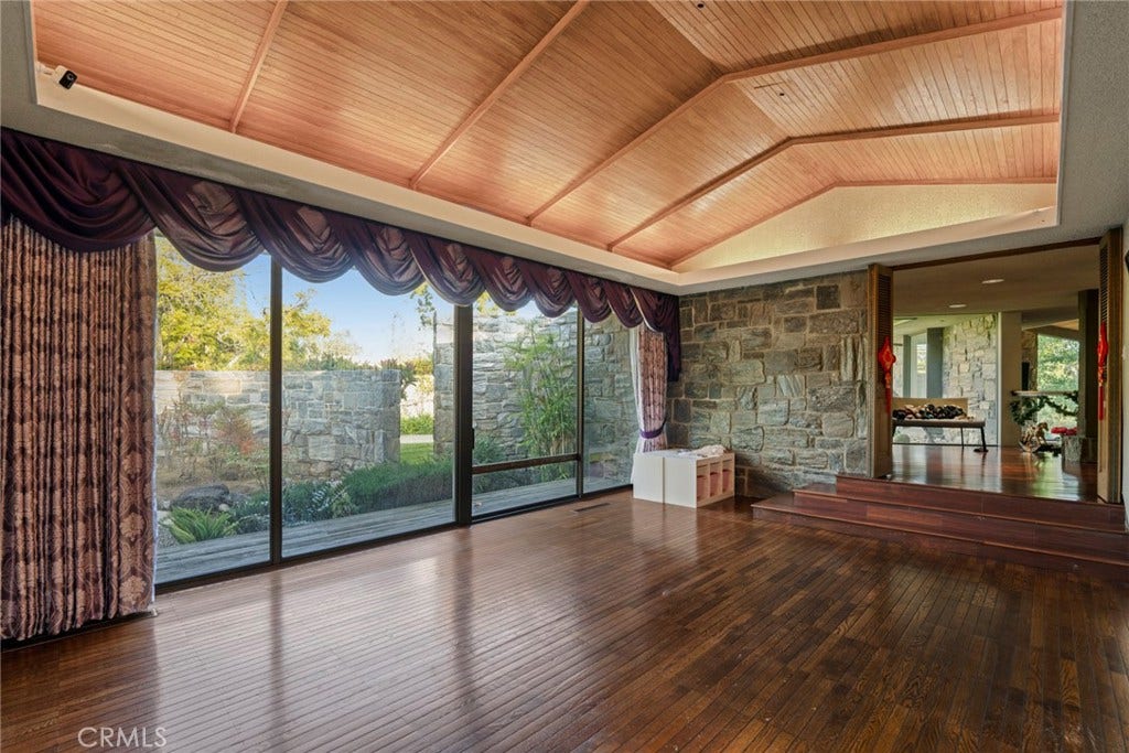 1458 Hillcrest, Pasadena, CA 91106 1458 Hillcrest, Pasadena, CA 91106