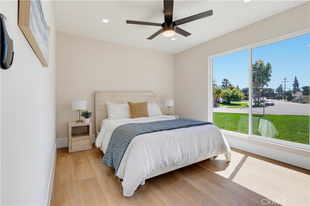 1195 N Lincoln, Orange, CA 92867 1195 N Lincoln, Orange, CA 92867