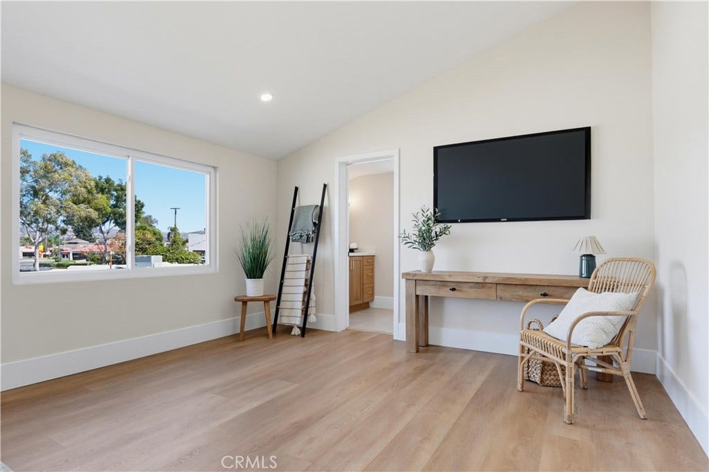 1195 N Lincoln, Orange, CA 92867 1195 N Lincoln, Orange, CA 92867