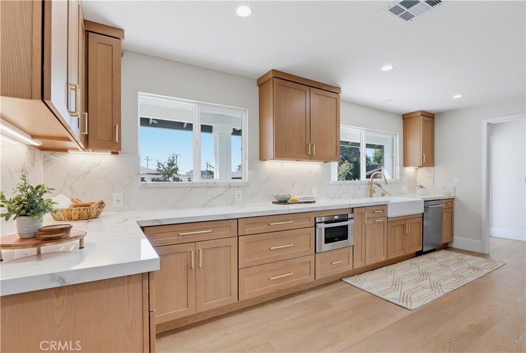1195 N Lincoln, Orange, CA 92867 1195 N Lincoln, Orange, CA 92867