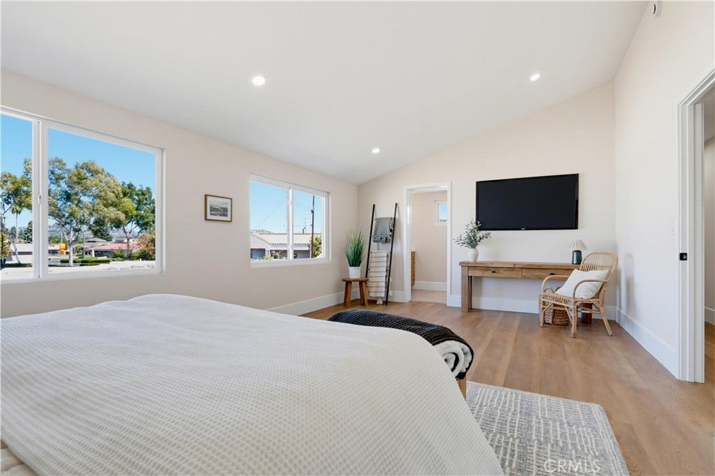 1195 N Lincoln, Orange, CA 92867 1195 N Lincoln, Orange, CA 92867