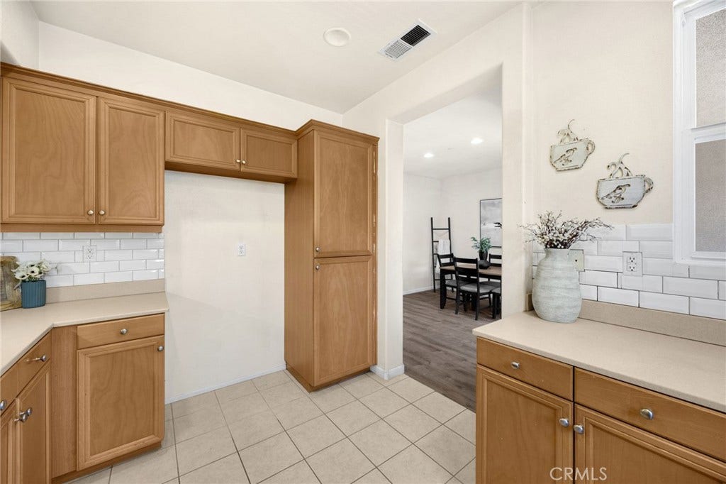 110 E Santa Fe Court, Placentia, CA 92870 110 E Santa Fe Court, Placentia, CA 92870
