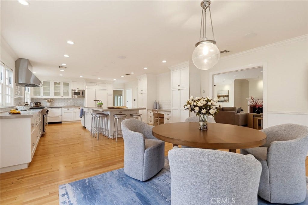 4455 California Avenue, Long Beach, CA 90807 4455 California Avenue, Long Beach, CA 90807