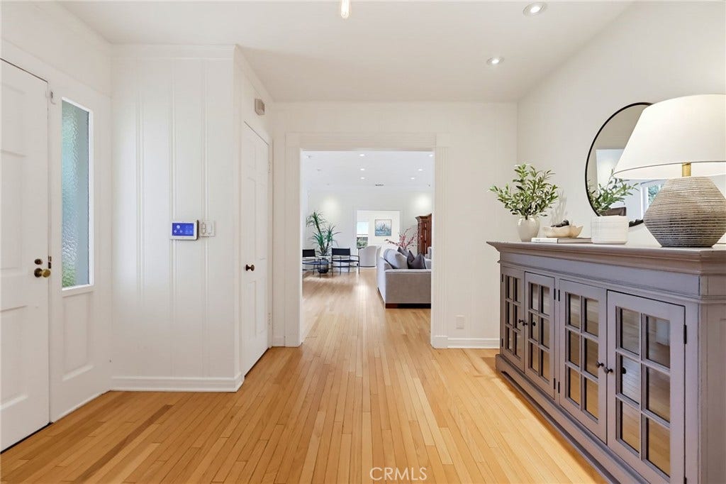 4455 California Avenue, Long Beach, CA 90807 4455 California Avenue, Long Beach, CA 90807