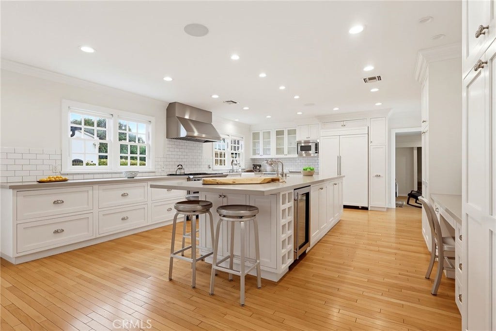 4455 California Avenue, Long Beach, CA 90807 4455 California Avenue, Long Beach, CA 90807