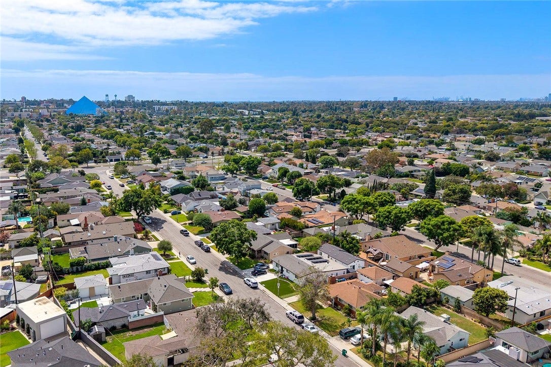 2245 Mcnab, Long Beach, CA 90815