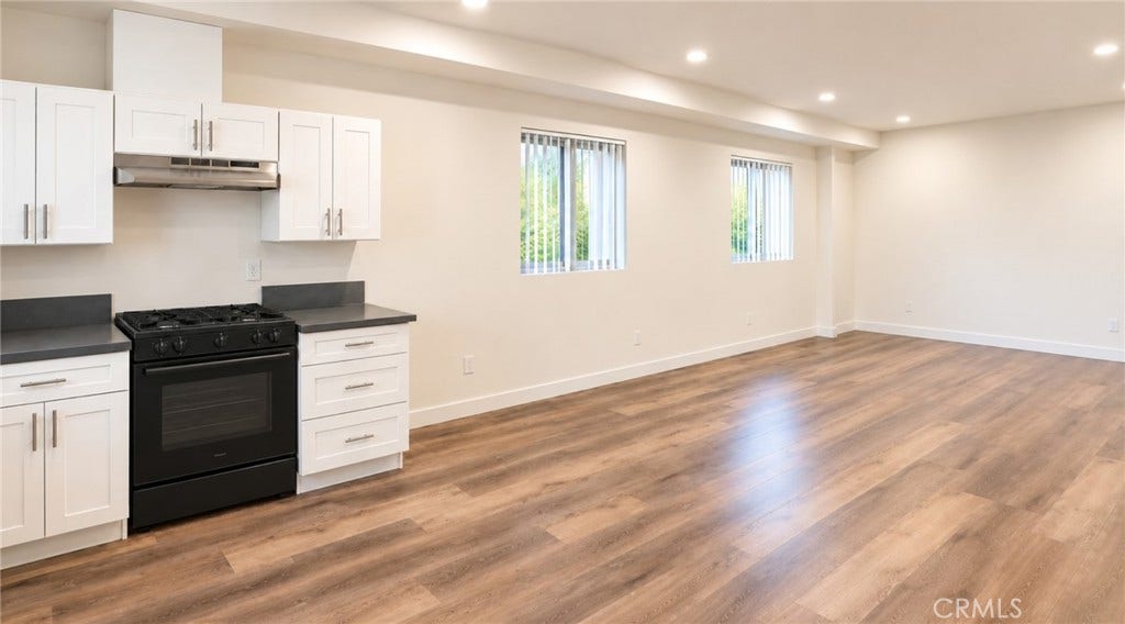 3996 La Salle Avenue, Los Angeles, CA 90062 3996 La Salle Avenue, Los Angeles, CA 90062