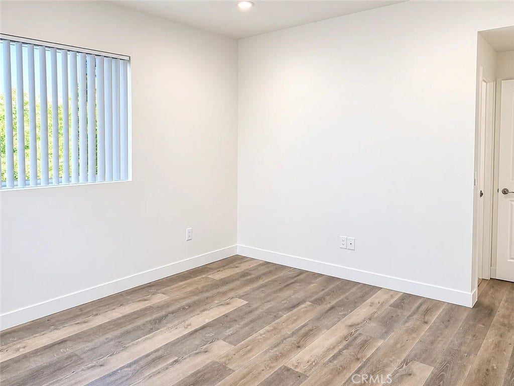 3996 La Salle Avenue, Los Angeles, CA 90062 3996 La Salle Avenue, Los Angeles, CA 90062