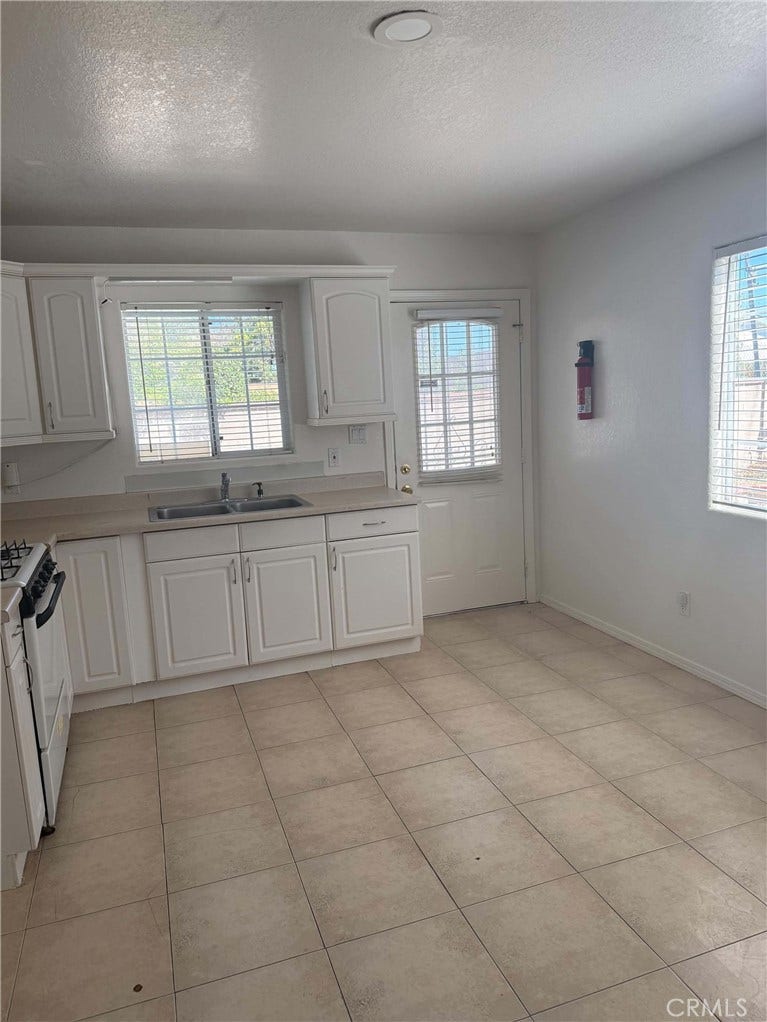 502 N Hampton St, Anaheim, CA 92801 502 N Hampton St, Anaheim, CA 92801