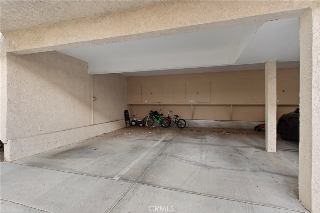 12655 Glendale Circle, #E, Stanton, CA 90680 12655 Glendale Circle, #E, Stanton, CA 90680