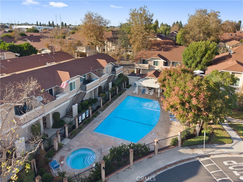 12655 Glendale Circle, #E, Stanton, CA 90680 12655 Glendale Circle, #E, Stanton, CA 90680