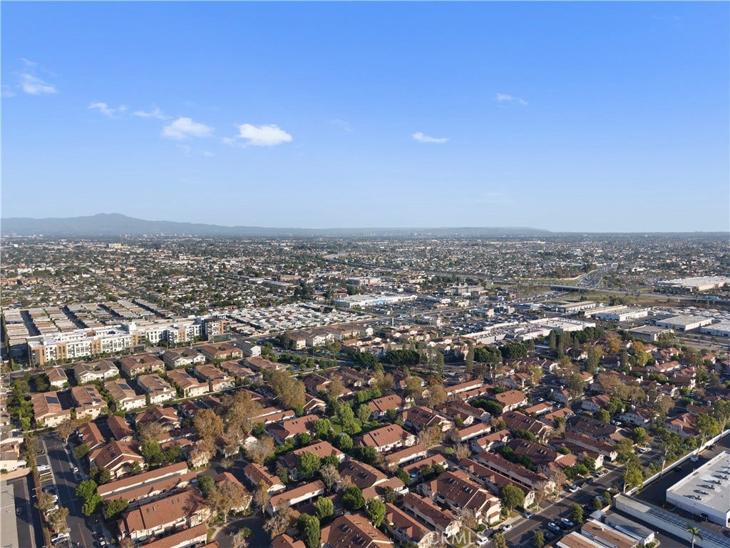 12655 Glendale Circle, #E, Stanton, CA 90680 12655 Glendale Circle, #E, Stanton, CA 90680